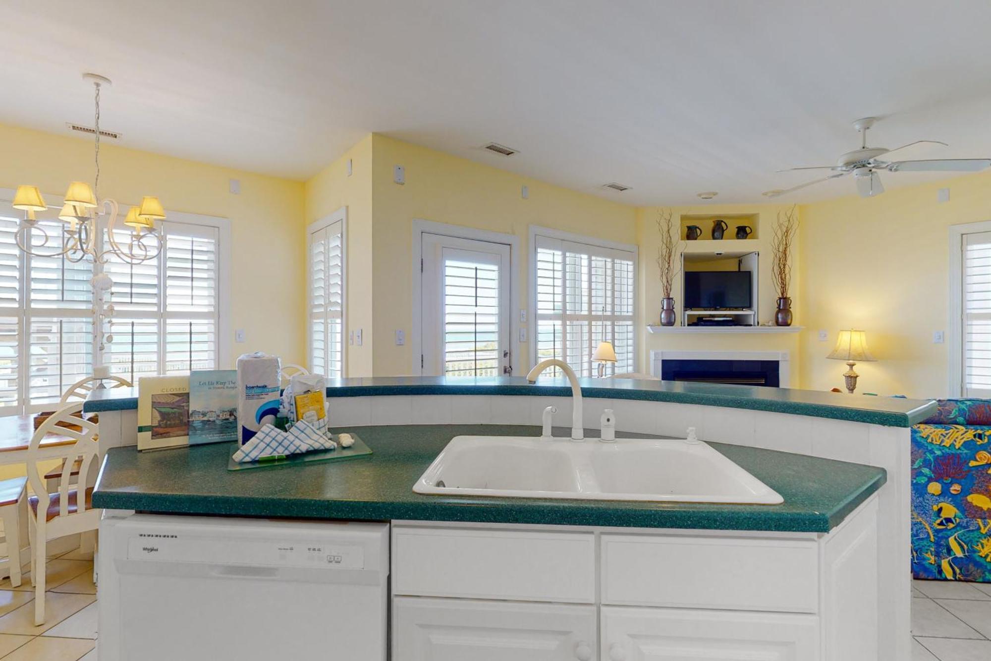 Shutters Villa Pine Knoll Shores Ruang foto